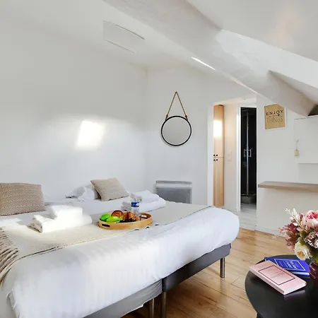 Le Marais Apartment *